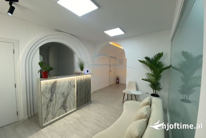 Ambient biznesi ne shitje 3+1 ne Tirane - 30,000 Euro