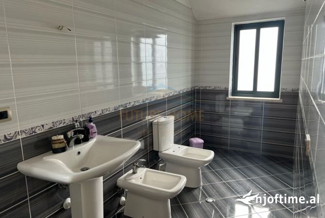 Luxury villas for rent in Tirana 6+1, Furnished