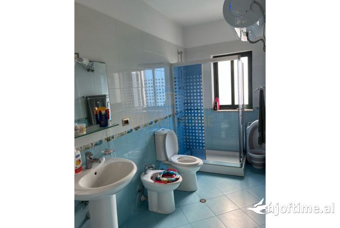 Luxury villas for rent in Tirana 6+1, Furnished