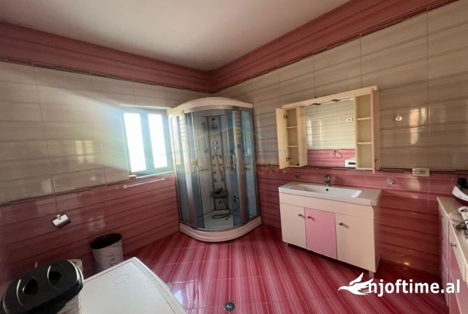 Luxury villas for rent in Tirana 7+1, Furnished