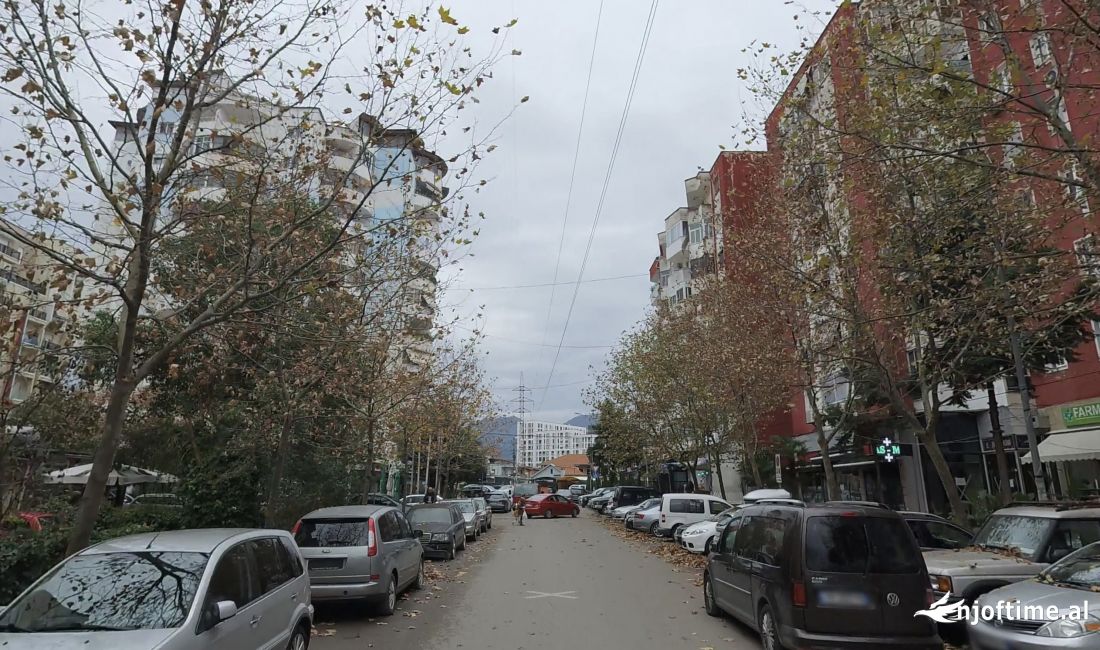 Ambient Biznesi per shitje ne Don Bosko