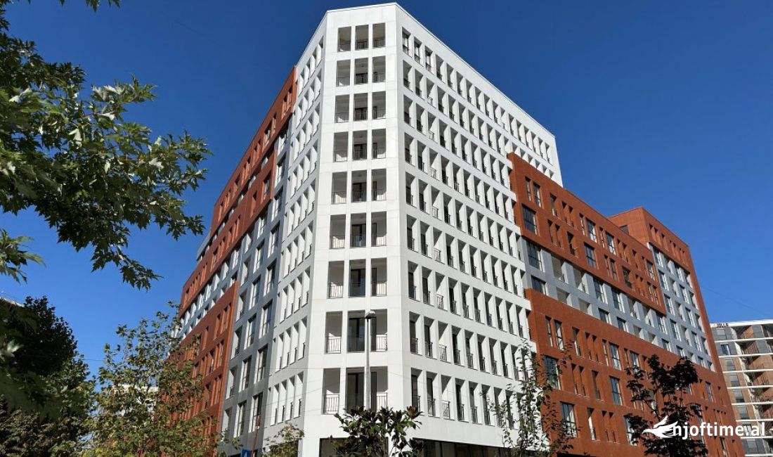 Shtepi ne shitje Apartament ne Tirane, 1+1, Mobilimi Bosh, pa mobiluar, Pagesa 107,730  Euro.