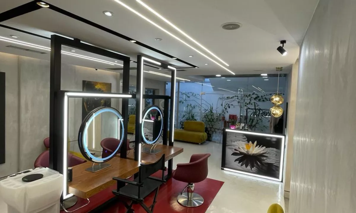 Ambient biznesi per qira – Qender Estetike ne Bllok