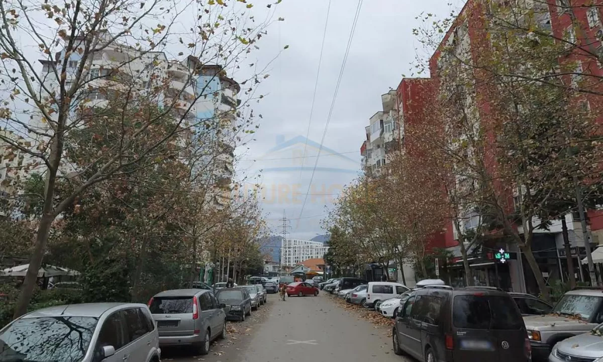 Shitet Ambient Biznesi, Don Bosko, prane shkolles "Qazim Turdiu"