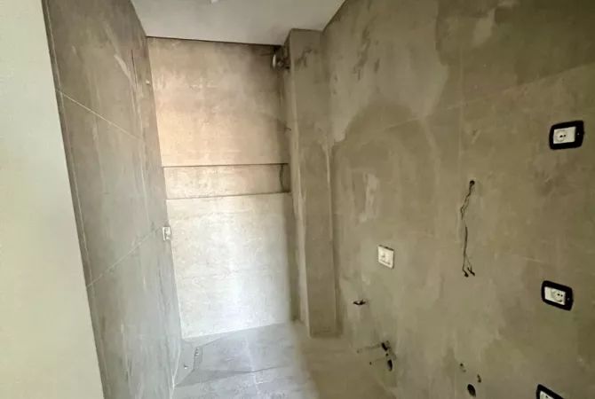 Apartment for rent in Tirana 1+1, Emty