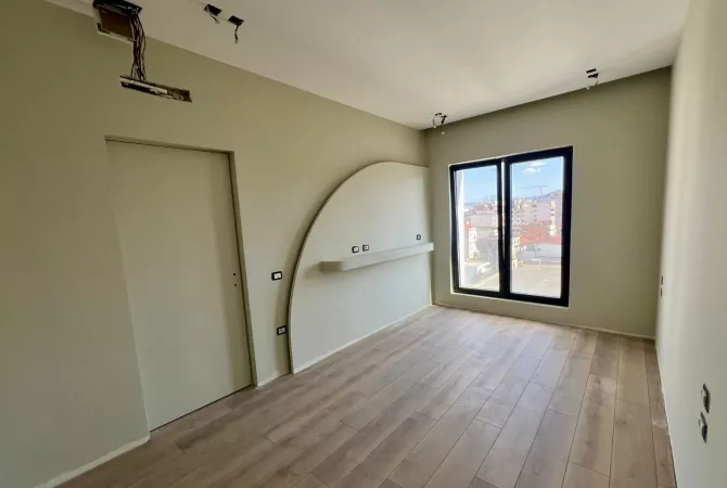 Apartment for rent in Tirana 1+1, Emty
