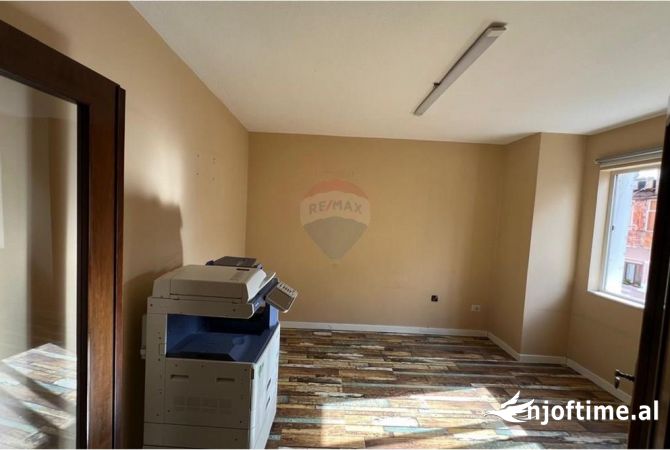 ZYRE PER QIRA PRANE SHESHIT WILLSON