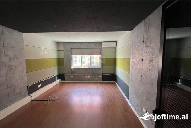 ZYRE PER QIRA PRANE SHESHIT WILLSON - BLLOK