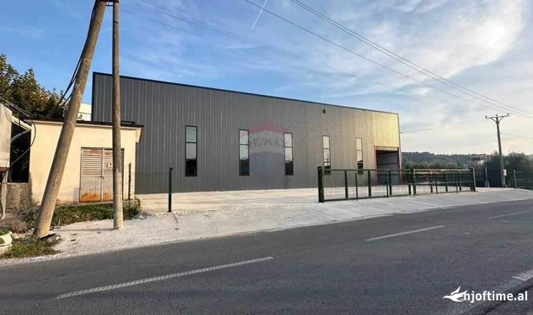 KAPANON ME QIRA, NE AKSIN TIRANE-VORE