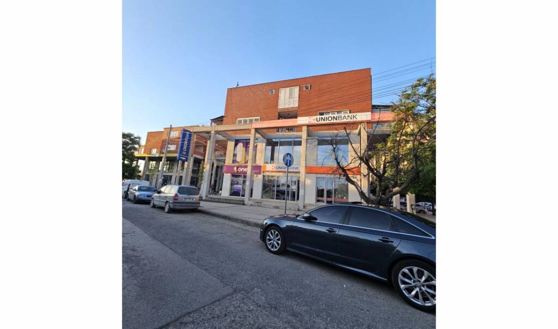 Jepet me qira duplex 4+1 per zyra ne zonen e Ish-Doganes