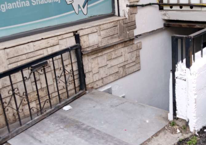 OKAZIOOOON SHITET AMBIENT BIZNESI PERBALLE DELIJORGJIT