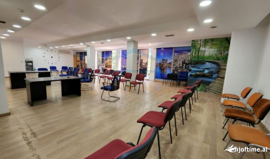 Jepet me Qera Ambient Biznesi, Ish Tregu Elektrik,2700 Euro