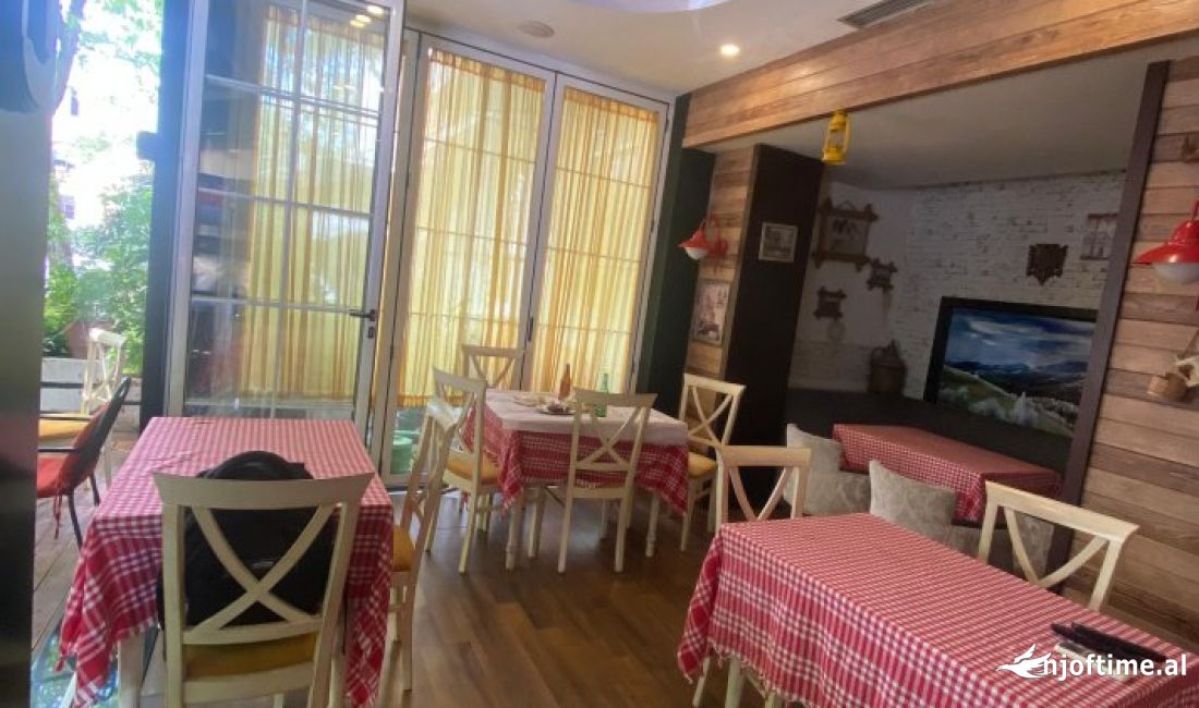 Shitet, Ambient Biznesi,Perball Harry Fultz 160000 Euro