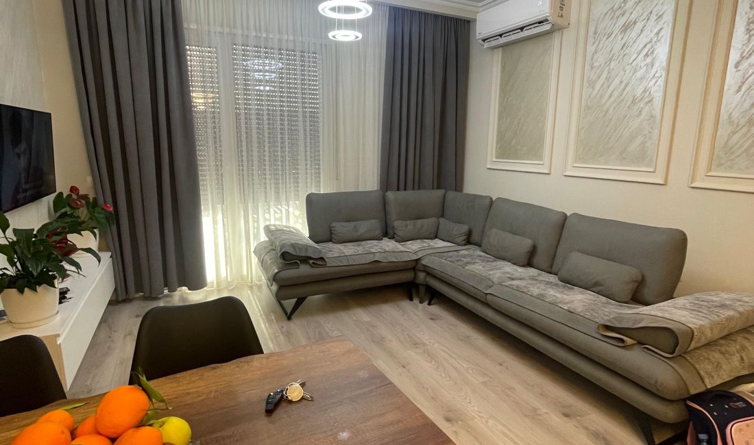 Shtepi ne shitje Apartament ne Tirane, 2+1, Mobilimi E mobiluar, Pagesa 185,000  Euro.