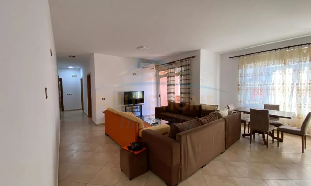 Shtepi me qera Apartament ne Tirane, 2+1, Mobilimi E mobiluar, Pagesa 450  Euro.