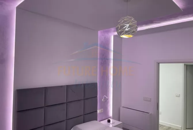 Shtepi me qera Apartament ne Tirane, 1+1, Mobilimi E mobiluar, Pagesa 1,000  Euro.
