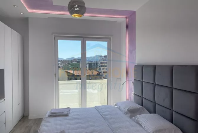 Shtepi me qera Apartament ne Tirane, 1+1, Mobilimi E mobiluar, Pagesa 1,000  Euro.