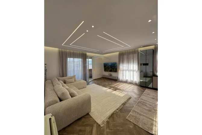 Shtepi ne shitje 2+1 ne Tirane - 285,000 Euro