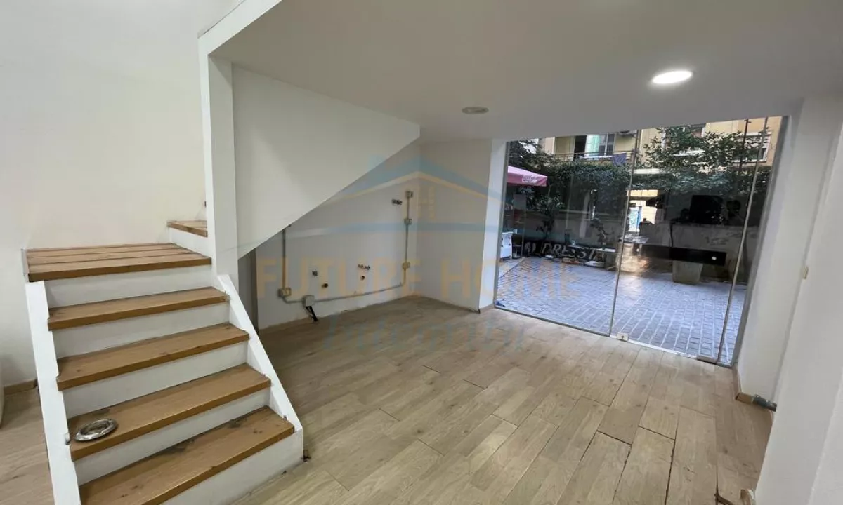 Qera, Ambient Biznesi, Rruga e Kavajes, 1300 Euro