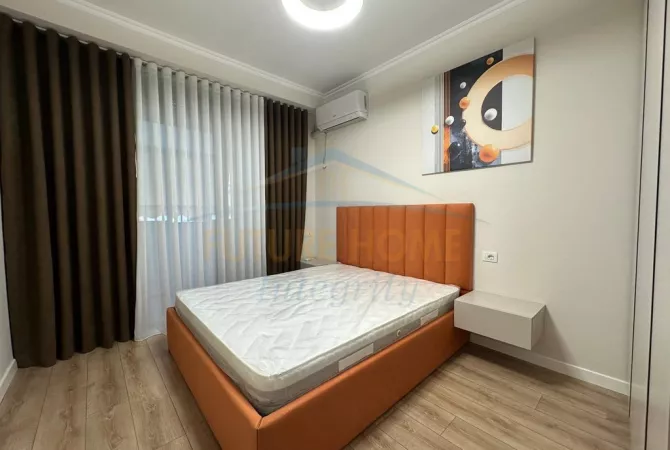 Shtepi ne shitje Apartament ne Tirane, 1+1, Mobilimi E mobiluar, Pagesa 117,000  Euro.