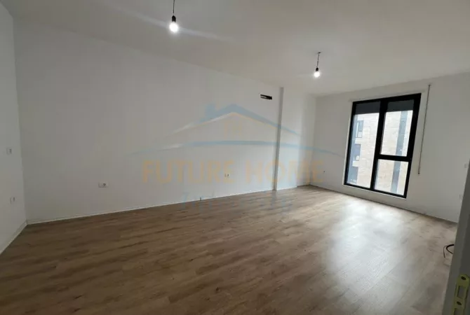 Shtepi ne shitje Apartament ne Tirane, 1+1, Mobilimi E mobiluar, Pagesa 135,000  Euro.