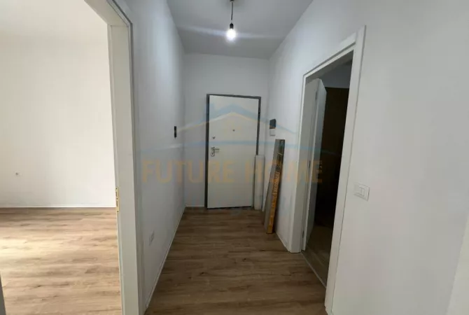 Shtepi ne shitje Apartament ne Tirane, 1+1, Mobilimi E mobiluar, Pagesa 135,000  Euro.