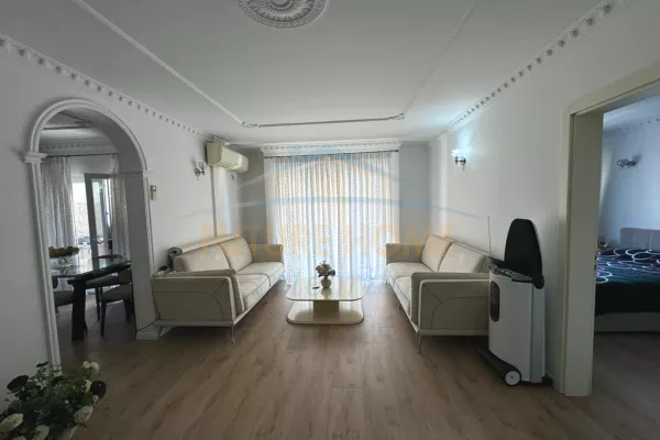 Shtepi ne shitje 3+1 ne Tirane - 195,000 Euro