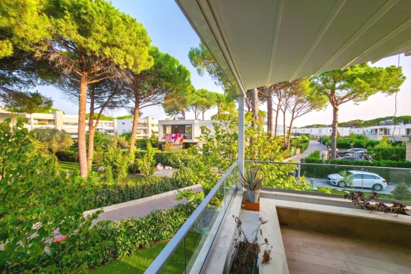 Luxury villas for sale in Durres 4+1, Furnished