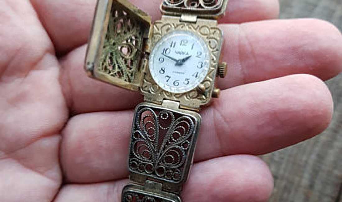 Shitet ora e vjeter RUSE  4 000 LEK  