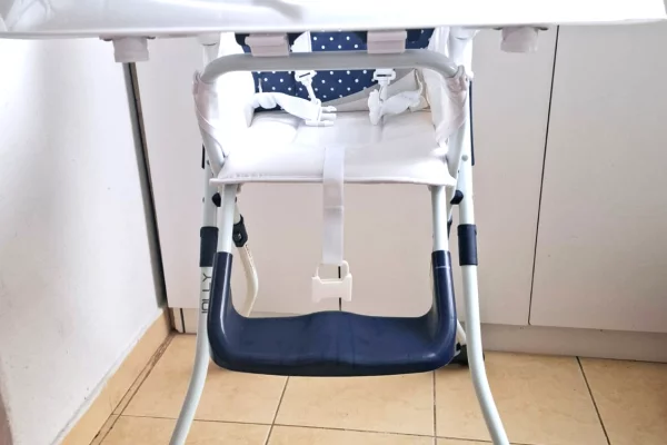 Karrige ushqimi per femije. 