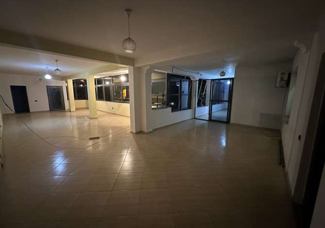 Vile 3-kateshe per qera siperfaqa totale 486m ndertim 