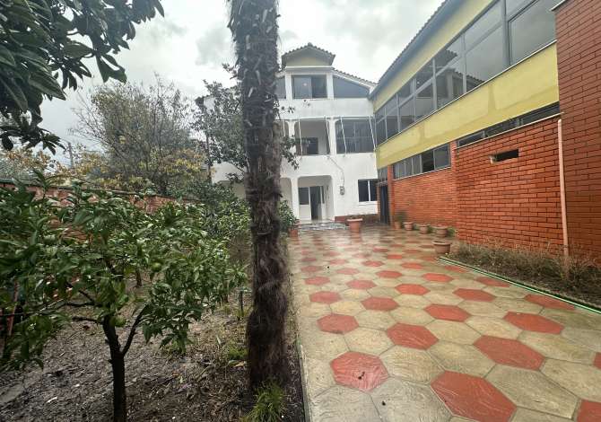 Ambient biznesi me qera 3+1 ne Tirane - 1,000 Euro