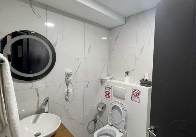 APARTAMENT I PERSHTATUR PER AIRBNB NE SHiTJE, BLLOKU.
