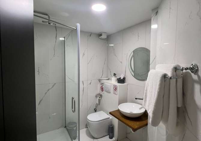 APARTAMENT I PERSHTATUR PER AIRBNB NE SHiTJE, BLLOKU.