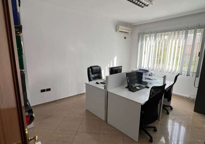 Ambient biznesi me qera 3+1 ne Tirane - 1,000 Euro