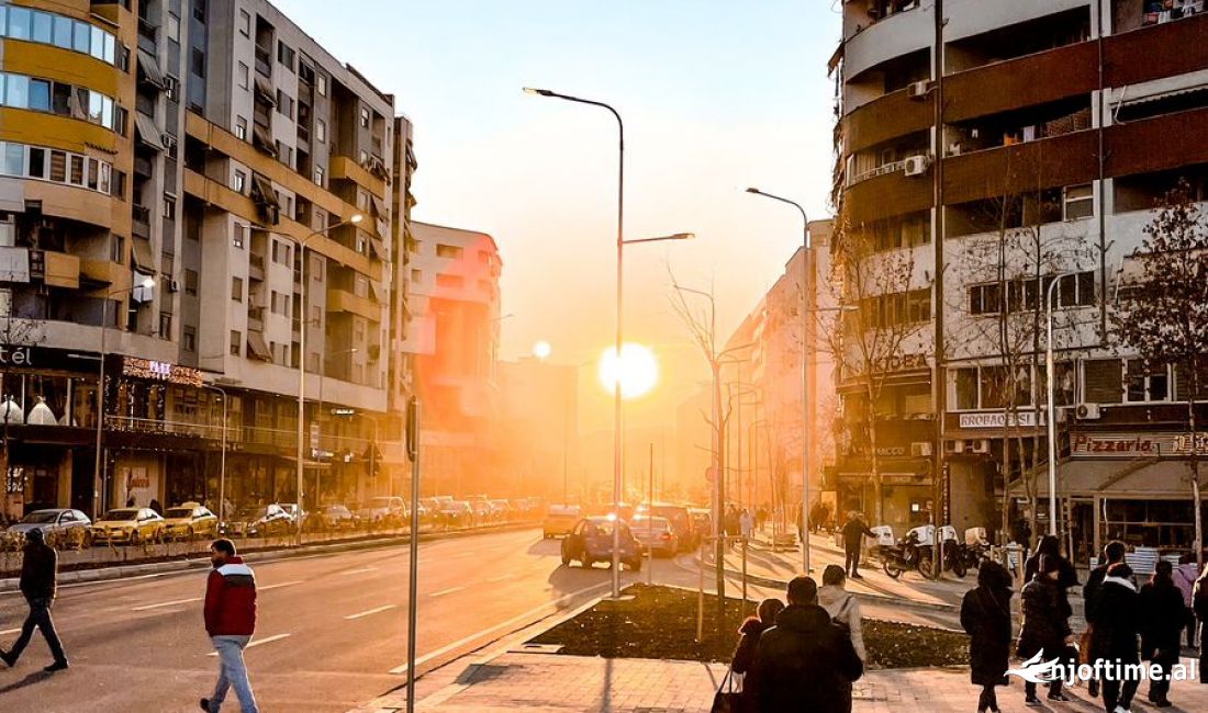 DYQAN NE SHITJE, ASTIR.