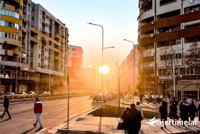 DYQAN NE SHITJE, ASTIR.