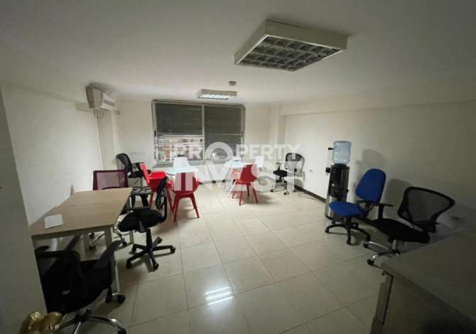 Business Property for Rent 3+1 in Tirana - 3,500 Euro