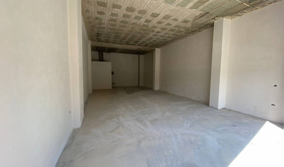 JEPET AMBJENT BIZNESI ME QIRA