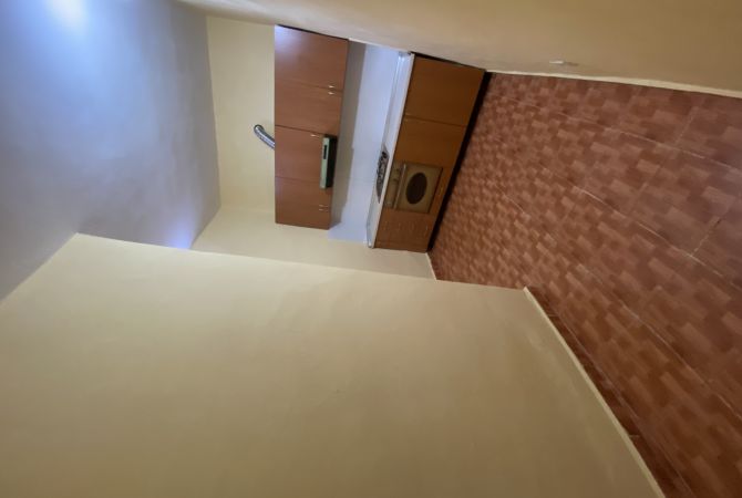 SHTEPI PRIVATE PER BIZNES NE QENDER