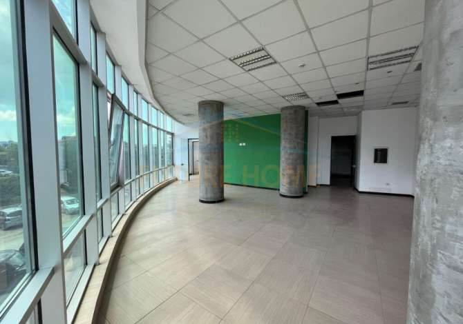 Ambient biznesi me qera 3+1 ne Tirane - 3,300 Euro