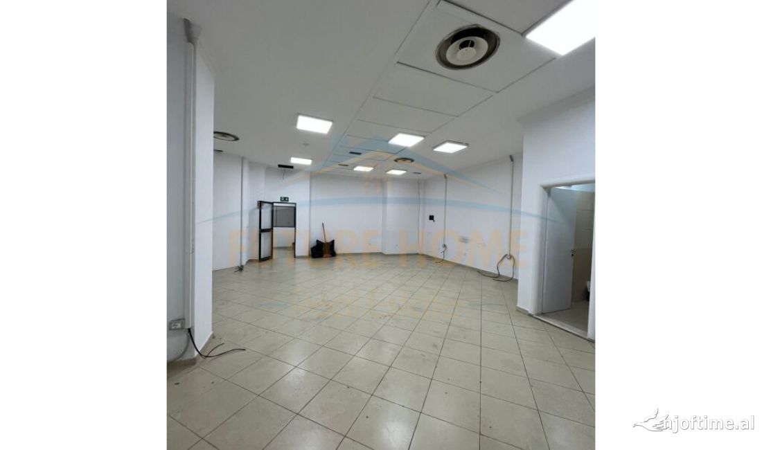 Qera, Ambjent Biznesi, Rruga e Kavajes, Tirane.