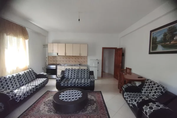 Casa in affitto 1+1 a Tirana - 30,000 Leke