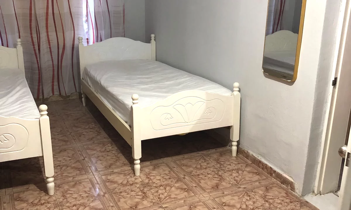 Shtepi me qera Apartament ne Tirane, 1+1, Mobilimi E mobiluar, Pagesa 35,000  Leke.