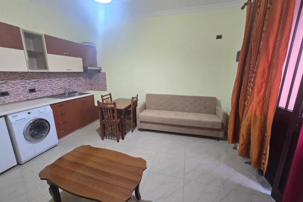 Shtepi me qera 1+1 ne Tirane - 40,000 Leke