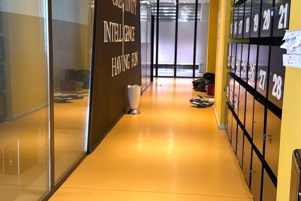 JEPET ME QIRA AMBIENT PREMIUM 600 m2 – RRUGA ISMAIL QEMALI, TIRANE