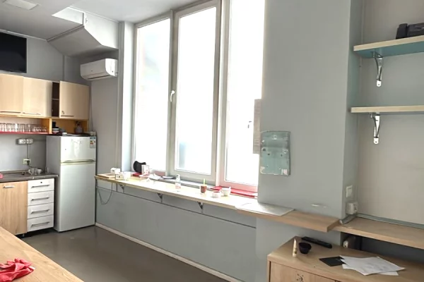 JEPET ME QIRA AMBIENT PREMIUM 600 m2 – RRUGA ISMAIL QEMALI, TIRANE