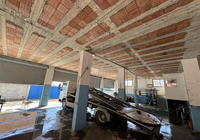 Jepet magazin me qera 500m2 ne Babrru