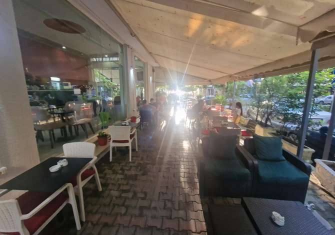 Jepet me qera ambient per lokal ne Yzberisht 