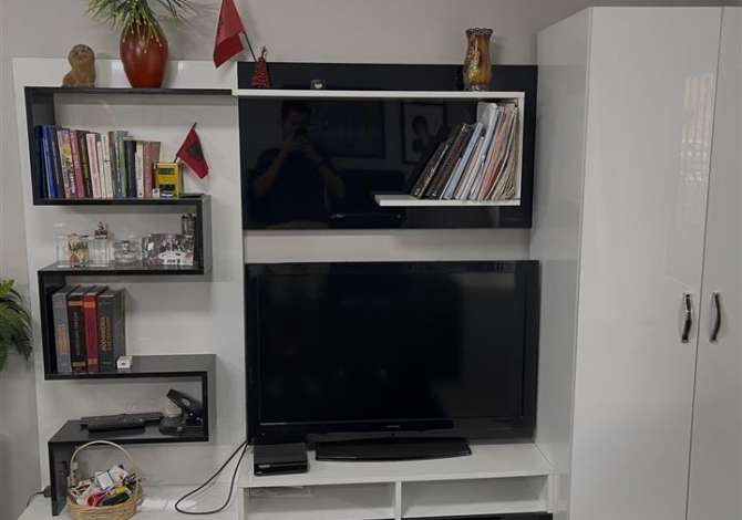 Jepet zyre e kompletuar pas Fakultetit te Shkencave , rruga haxhi hysen daliu